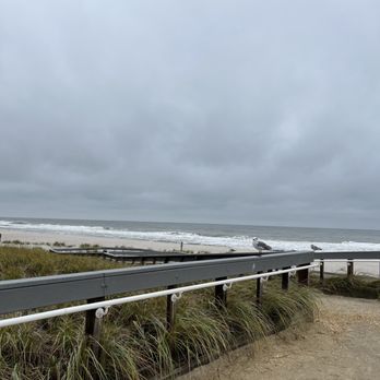 EJ's Tap House - Beach - American Near Me - Seaside Heights, New Jersey