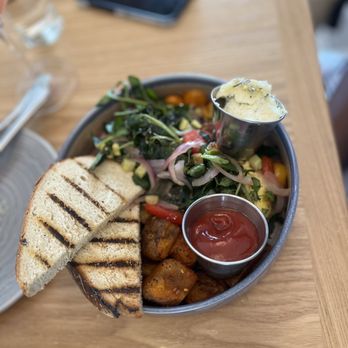 Bluebird Kitchen - Garden Scramble Bowl - Cocktail Bars Near Me - Bellmore, New York