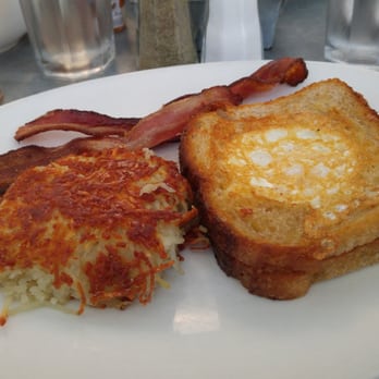 Boon Fly Cafe - Eggs in a hole - American Near Me - Napa, California