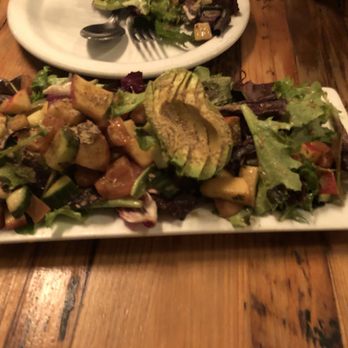 Maruti Indian Restaurant - Apple and Avocado salad. - Vegetarian Near Me - Portland, Oregon