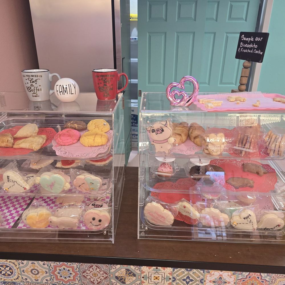Puerquitos Cafe - Bakeries Near Me - Richland Hills, Texas Puerquitos Cafe - Bakeries Near Me - Richland Hills, Texas