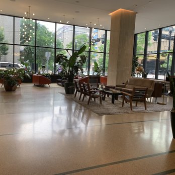Ellington's - Lobby of the hotel - Cocktail Bars Near Me - Nashville, Tennessee