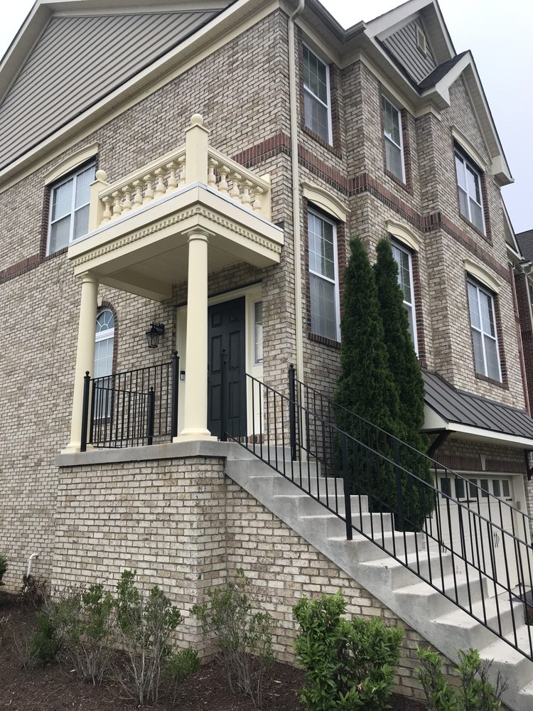 Slide of Arias Remodeling & Painting