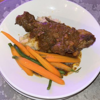 Bites & Bubbles - Lamb Shank - Wine Bars Near Me - Orlando, Florida
