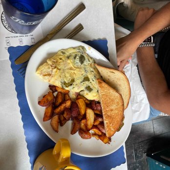 EJ's Luncheonette - Western Omelette - Diners Near Me - New York, New York