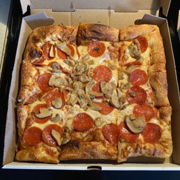 Square Pizza