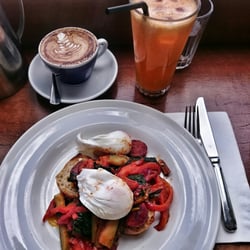 Nana & Da's - Excellent tasting and attractive meals.