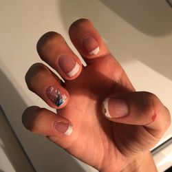 Lee Nail Bar