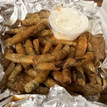 Grandstand Burgers - 10/01/2022 - spicy Fried Green Beans $4.75 w/ ranch - Burgers Near Me - Shawnee, Kansas