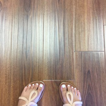 Leah's Nail Shop - Pedi! - Nail Salons Near Me - Carson, California