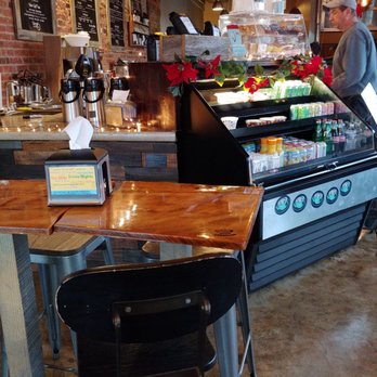 Blend Coffee Bar - Coffee & Tea Near Me - Ashburn, Virginia