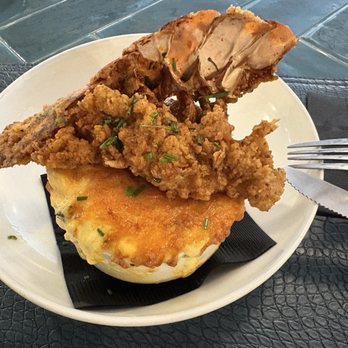 Breakfast At Barneys - Lobster Mac - Breakfast & Brunch Near Me - Atlanta, Georgia