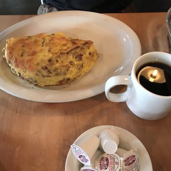 Brownstone Pancake Factory - Breakfast & Brunch Near Me - Edgewater, New Jersey