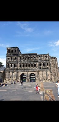 Porta Nigra by null