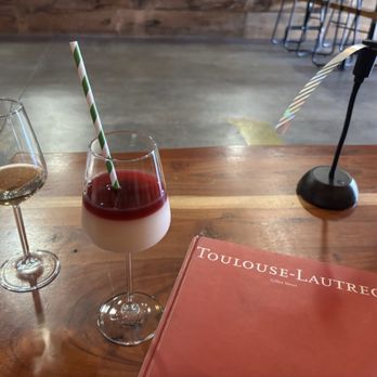 The Ordinary Fellow - Wine Tasting Room Near Me - Palisade, Colorado The Ordinary Fellow - Wine Tasting Room Near Me - Palisade, Colorado