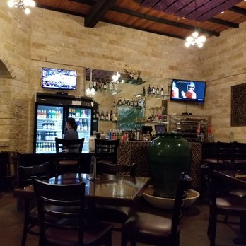 Madam Mam's - Bar area with tv - Thai Near Me - Austin, Texas