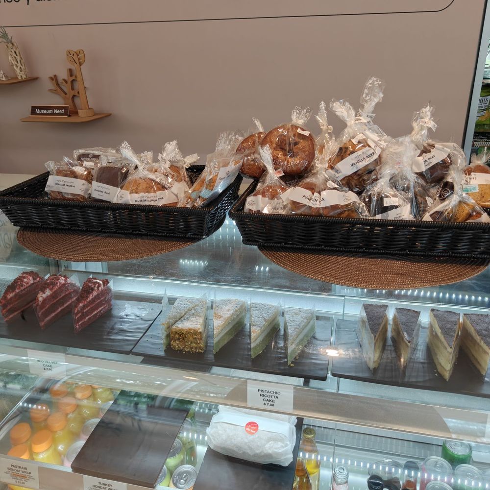 Unisphere Cafe By The August Tree - Display case - Cafes Near Me - Queens, New York