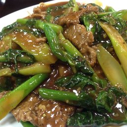 Bánh Lọt Xào Bò / Beef