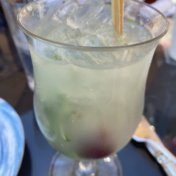 Mosaic Bar & Grille - The bungalow was a perfect blend. Not to sweet. - American Near Me - Laguna Beach, California