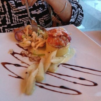 Voyagers - Seafood Near Me - Orange Beach, Alabama