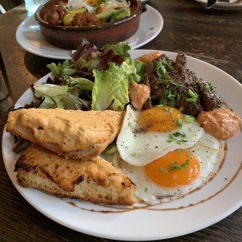 Medina Cafe - Complete breakfast - Breakfast & Brunch Near Me - Vancouver, British Columbia