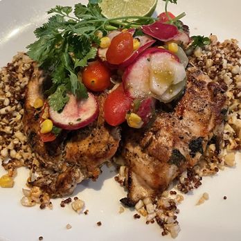 Yard House - Cilantro Lime Chicken - Bars Near Me - Temecula, California