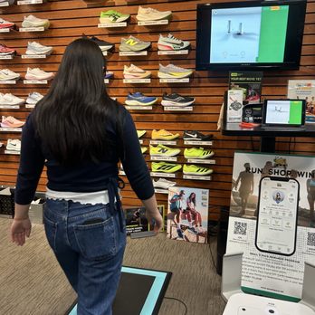 A Snail's Pace - Scanning our feet - Shoe Stores Near Me - Monrovia, California A Snail's Pace - Scanning our feet - Shoe Stores Near Me - Monrovia, California