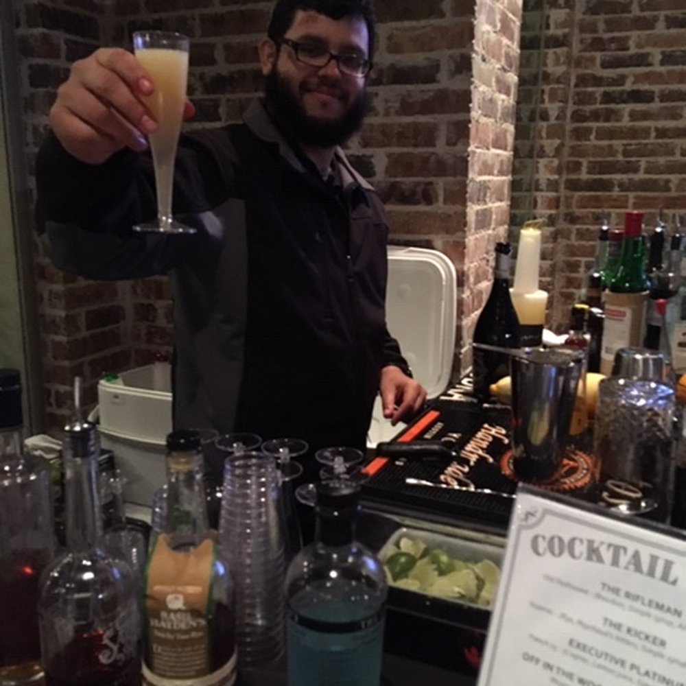 Raise The Bar - Beautiful French 75! Thanks, Clint! - Bartenders Near Me Raise The Bar - Beautiful French 75! Thanks, Clint! - Bartenders Near Me