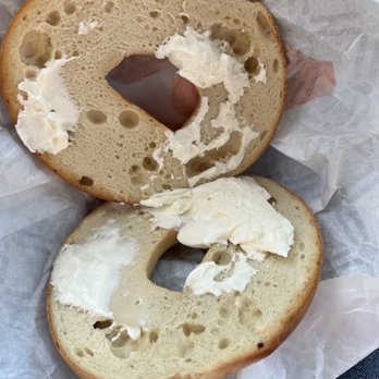 Dunkin' - This is how Dunkin' spreads cream cheese apparently - Coffee & Tea Near Me - Mcdonough, Georgia