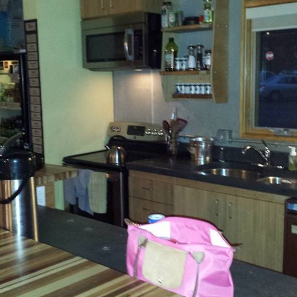 The Crash Pad - Early am - egg time! - Hostels Near Me - Chattanooga, Tennessee The Crash Pad - Early am - egg time! - Hostels Near Me - Chattanooga, Tennessee