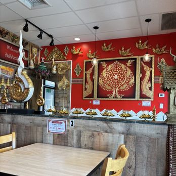 Siam City Thai Kitchen - Front entrance - Thai Near Me - Waipahu, Hawaii