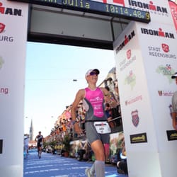 Stickler Optik - Wir sind Ausrüster und Sponsor der Profi-Triathletin Julia Bohn
