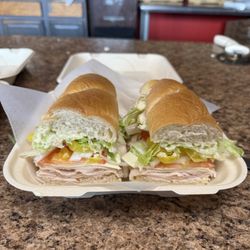 D'Andrea's - Turkey & Cheese