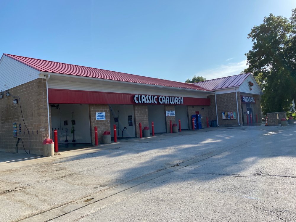 CLASSIC CARWASH 1225 Metropolitan Ave, Leavenworth, Kansas Car Wash