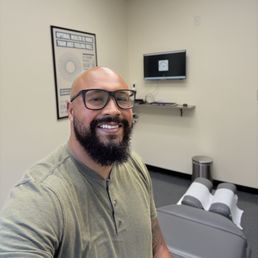 Tao Chiropractic - is selfie - Chiropractors Near Me - Pasadena, California