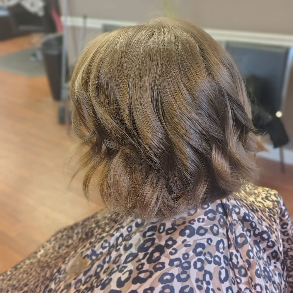 Rapunzel’s Salon Independence Logo