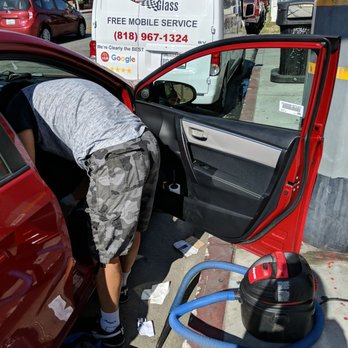 Auto Fast Glass - Auto Glass Services Near Me - Burbank, California Auto Fast Glass - Auto Glass Services Near Me - Burbank, California