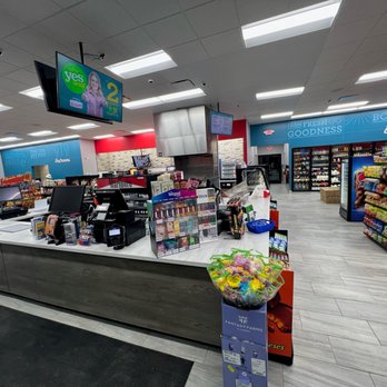 Allsup's Convenience Store - the inside of a grocery store - Convenience Stores Near Me - Andrews, Texas