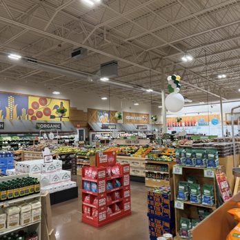 Sprouts Farmers Market - Inside - Grocery Near Me - Winter Park, Florida Sprouts Farmers Market - Inside - Grocery Near Me - Winter Park, Florida
