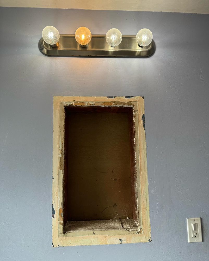 Slide of Montes Drywall Experts