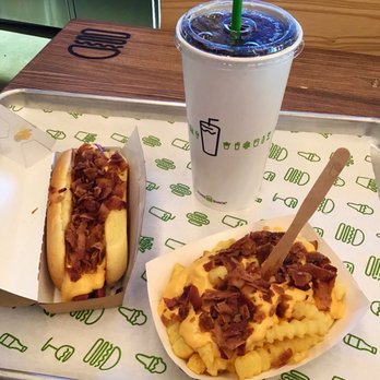 Shake Shack Lehigh Valley Mall - Burgers Near Me - Whitehall, Pennsylvania Shake Shack Lehigh Valley Mall - Burgers Near Me - Whitehall, Pennsylvania