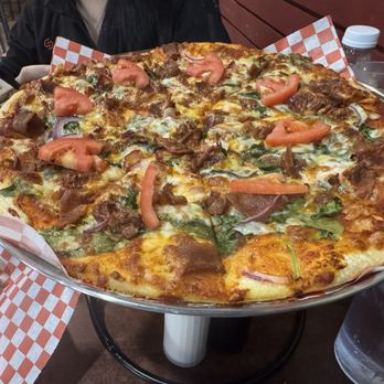 Rising Sun Pizza - Pizza Near Me - St. Mary, Montana