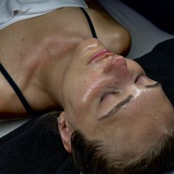 Skinbarre by Cheyanne