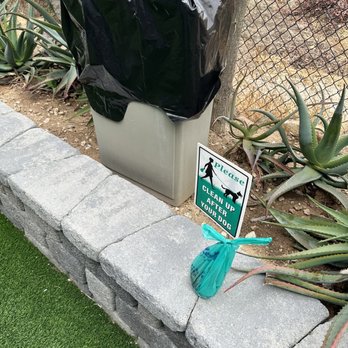 Ocean Villa Inn - Doggy potty area, which includes complementary poop bags - Hotels Near Me - San Diego, California Ocean Villa Inn - Doggy potty area, which includes complementary poop bags - Hotels Near Me - San Diego, California