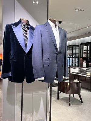 Neiman Marcus by null