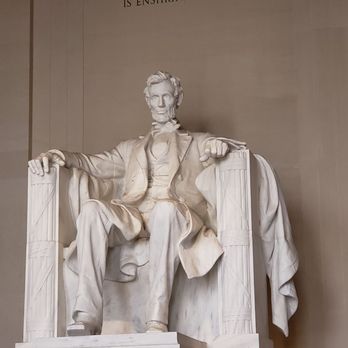 National Mall - Lincoln memorial - Landmarks & Historical Buildings Near Me - Washington, DC, District of Columbia
