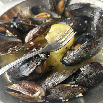 Pomme Frite - Mussels - French Near Me - Palm Springs, California Pomme Frite - Mussels - French Near Me - Palm Springs, California