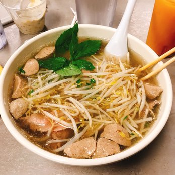 KALM Bistro - P8 Pho with meatball, round steak, and tendons. - Vietnamese Near Me - Johnson City, Tennessee