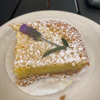Heirloom Bakery - Lemon bar - a thing of simple beauty - Bakeries Near Me - South Pasadena, California