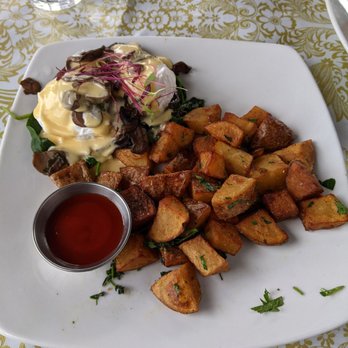 Arthur's - Mushroom benedict - Bars Near Me - Seattle, Washington Arthur's - Mushroom benedict - Bars Near Me - Seattle, Washington